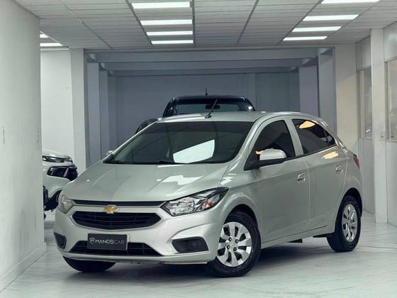 CHEVROLET ONIX 1.0 MPFI LT 8V FLEX 4P MANUAL CHEVROLET ONIX 1.0 MPFI LT 8V FLEX 4P MANUAL
